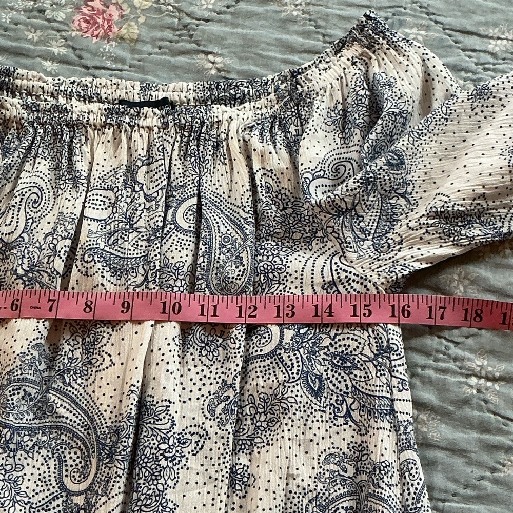 NWOT Tommy Hilfiger Blue Paisley Off the Shoulder Long Balloon Sleeves Top M - Picture 5 of 8